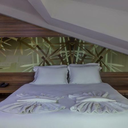Ferman Apart Hotel Sisli Harbiye Екстериор снимка