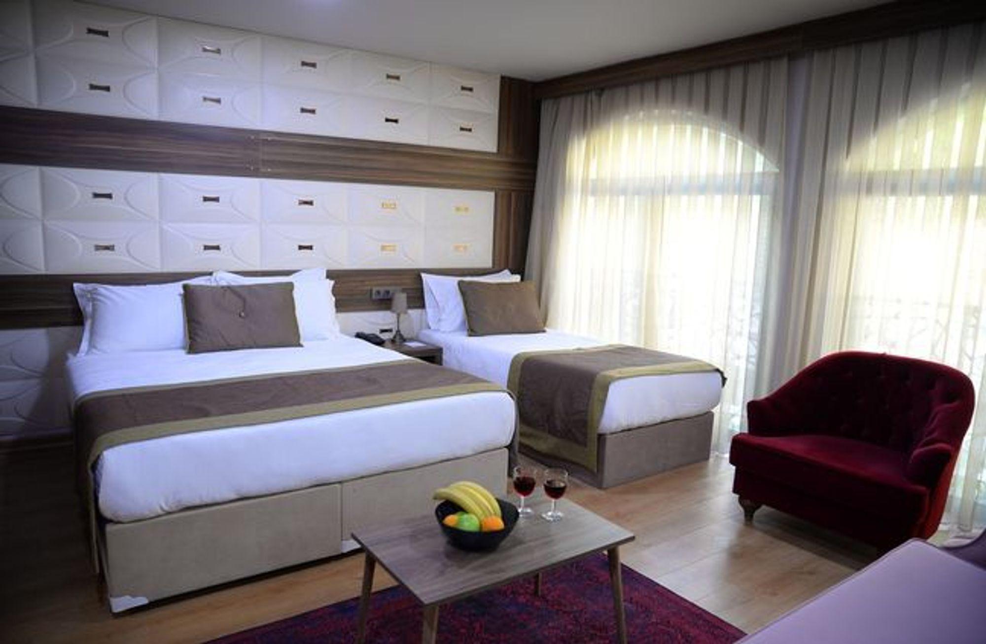Ferman Apart Hotel Sisli Harbiye Екстериор снимка