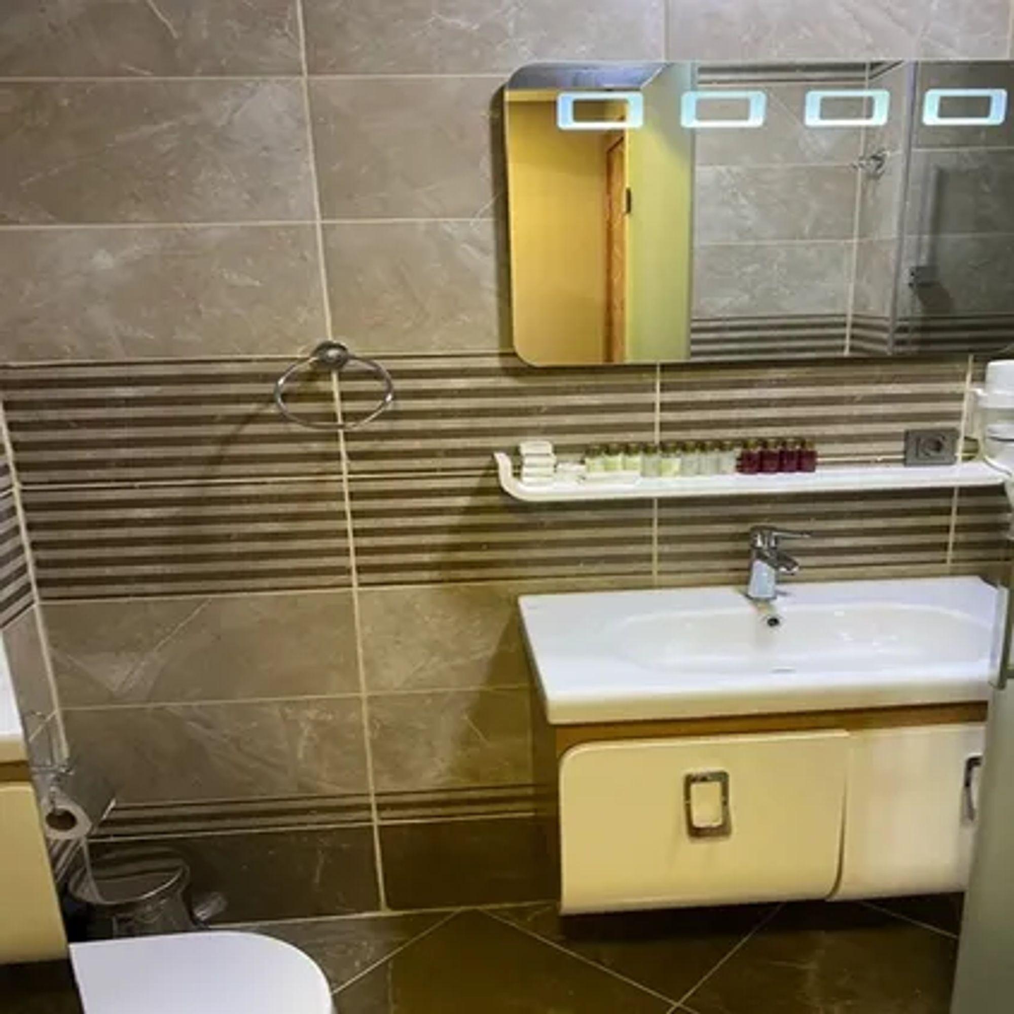 Ferman Apart Hotel Sisli Harbiye Екстериор снимка