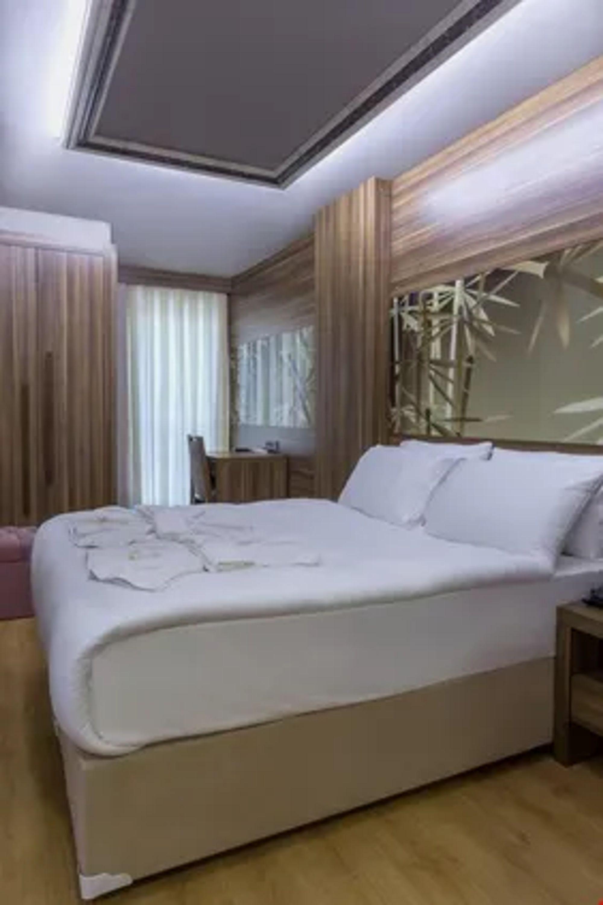 Ferman Apart Hotel Sisli Harbiye Екстериор снимка
