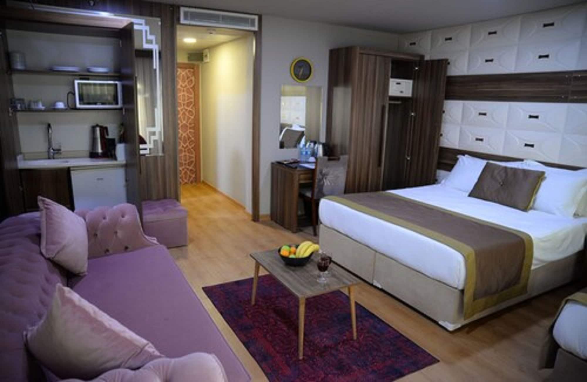 Ferman Apart Hotel Sisli Harbiye Екстериор снимка