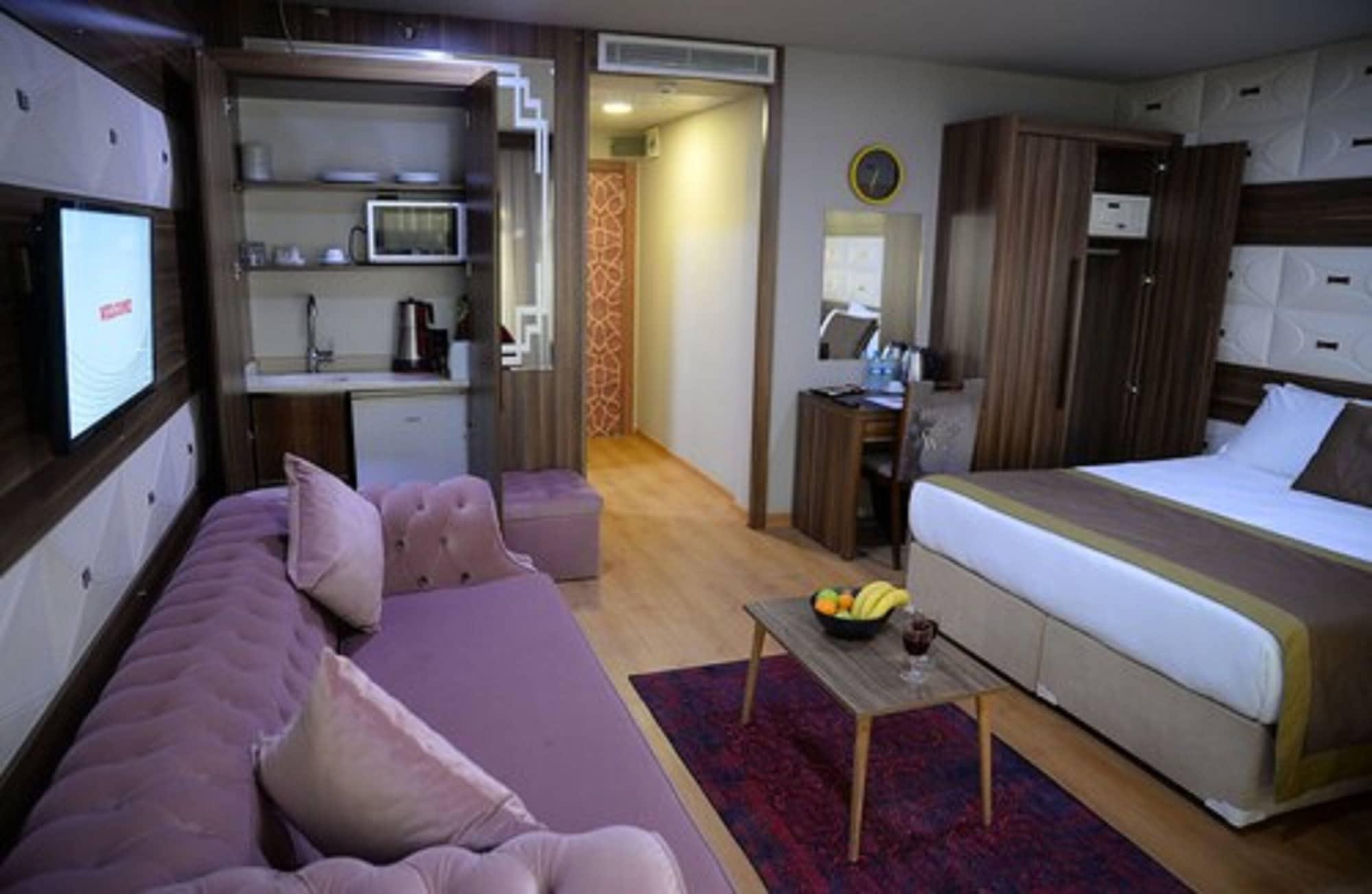 Ferman Apart Hotel Sisli Harbiye Екстериор снимка