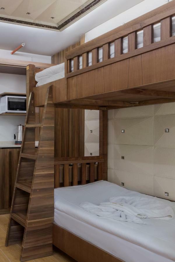 Ferman Apart Hotel Sisli Harbiye Екстериор снимка